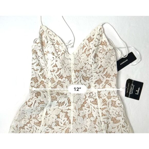 Lulu's One Wish Handkerchief Dress White Lace Midi XS Cruise Wedding Event - Picture 9 of 14